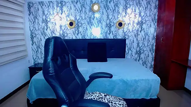 BeatrizSchmidt online show from December 17, 2025, 11:04 am