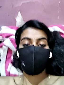 Snapshot of Thaper_Meera2 chatting on April 25, 2026, 2:14 am Thaper Meera2 online show from April 25, 2026, 2:14 am