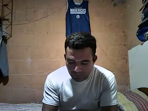 Snapshot of Joe_hotsex chatting on November 18, 2025, 2:38 am Joe hotsex online show from November 18, 2025, 2:38 am