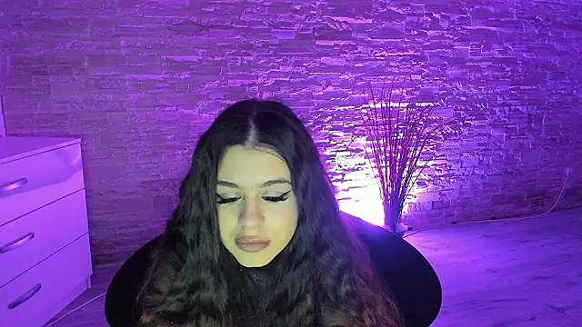 BellaNoir  online show from January 8, 2026, 5:57 am