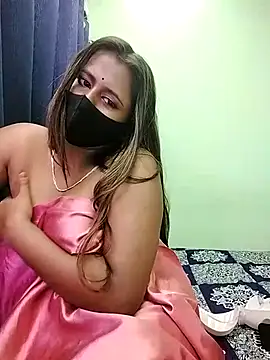 LoveLy-Soneya online show from April 8, 2026, 8:27 am