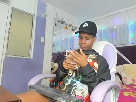 Santy bigcock 01 online show from November 21, 2025, 3:11 pm