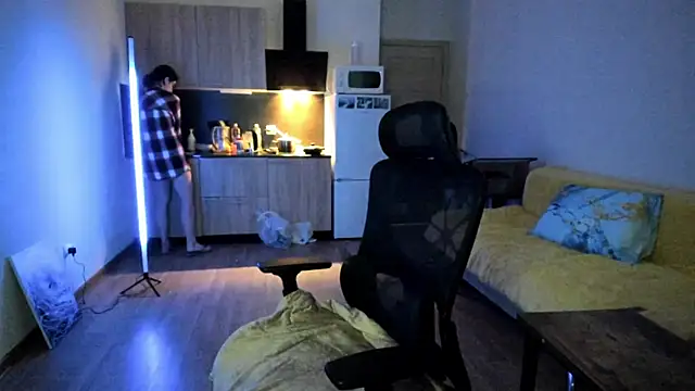 Snapshot of Whisper_Baby chatting on November 10, 2025, 2:11 pm Whisper Baby online show from November 10, 2025, 2:11 pm