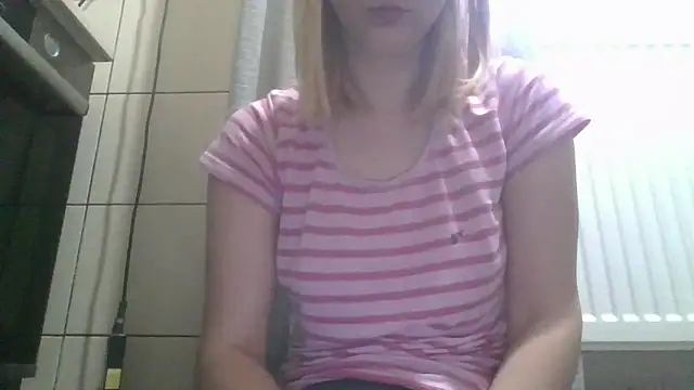 Snapshot of dirty_sasha00 chatting on May 23, 2026, 3:05 am dirty sasha00 online show from May 23, 2026, 3:05 am