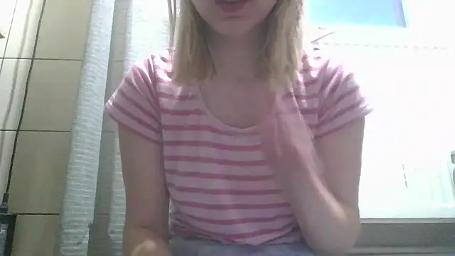 Snapshot of dirty_sasha00 chatting on May 9, 2026, 2:37 am dirty sasha00 online show from May 9, 2026, 2:37 am