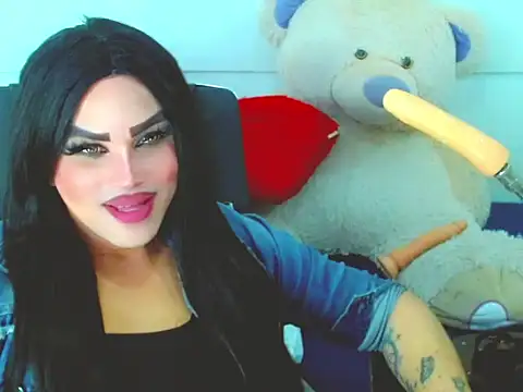 NharaBigCock online show from April 15, 2026, 6:23 pm