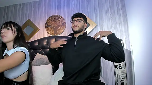 mikeandlucy  online show from November 5, 2025, 1:25 pm