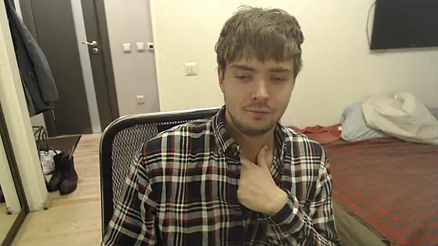 lucky swimmer online show from November 27, 2025, 3:45 pm