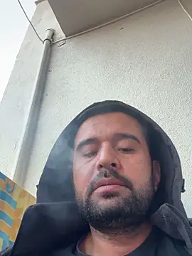 NiktirGit31 online show from November 19, 2025, 1:55 pm