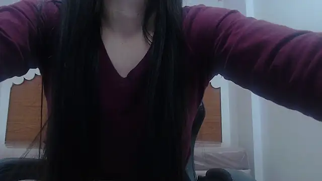 scarlett percy t online show from December 13, 2025, 8:04 pm