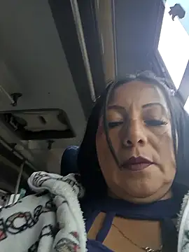 misshot 02 online show from November 25, 2025, 7:47 pm