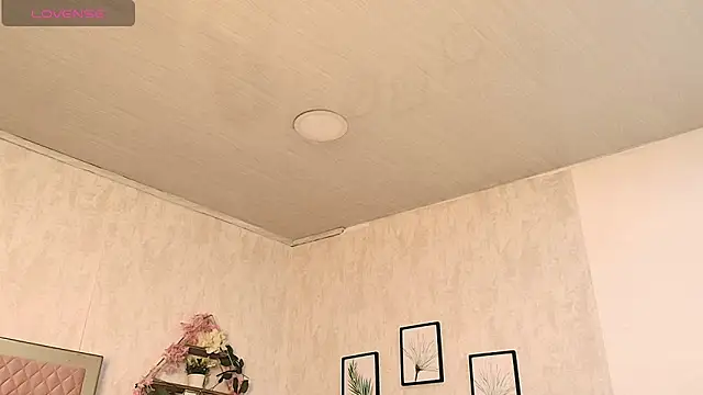 Madhison 5 online show from February 21, 2026, 12:07 pm