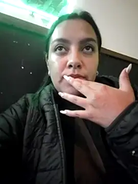 Celeste coquet online show from November 10, 2025, 1:10 am