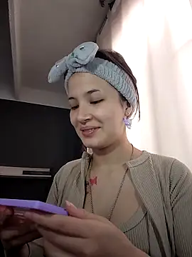 Celeste Moretti online show from January 6, 2026, 1:26 pm