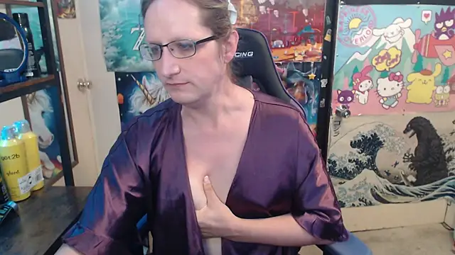 Snapshot of Savanah_Banana_ chatting on July 9, 2026, 9:21 am Savanah Banana online show from July 9, 2026, 9:21 am