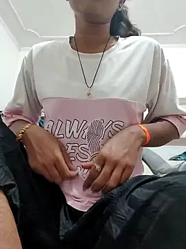 Isha kumari 69 online show from February 22, 2026, 4:19 pm