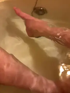 houkeiboy78 online show from December 4, 2025, 9:52 am