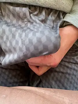 Snapshot of houkeiboy78 chatting on February 25, 2026, 10:20 pm houkeiboy78 online show from February 25, 2026, 10:20 pm