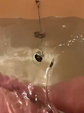 Snapshot of houkeiboy78 chatting on February 10, 2026, 10:25 am houkeiboy78 online show from February 10, 2026, 10:25 am