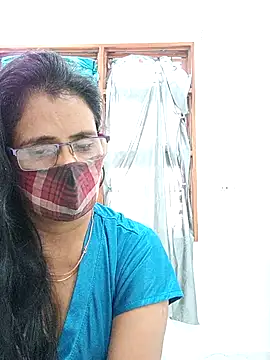 sanjana077 online show from March 26, 2026, 3:49 am