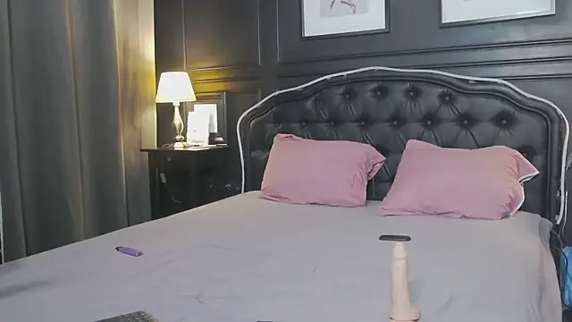 Ruby de Cherry online show from February 4, 2026, 12:11 pm