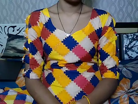 Sexy-Monaa2002 online show from November 7, 2025, 4:39 am