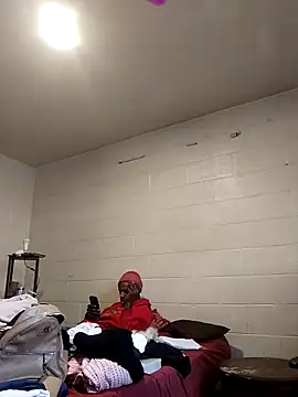 SITHANDRAH online show from March 12, 2026, 9:52 pm