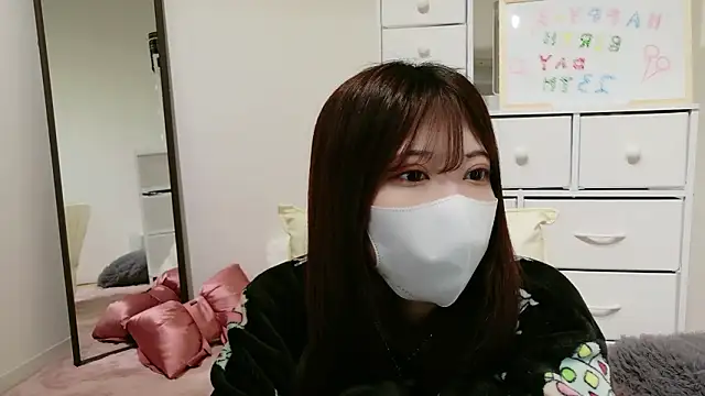 Snapshot of yuki-0303 chatting on March 5, 2026, 3:52 pm yuki-0303 online show from March 5, 2026, 3:52 pm