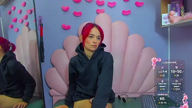 luci miller online show from November 22, 2025, 2:54 am