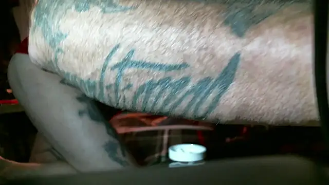 joey8889xh online show from December 15, 2025, 1:17 pm