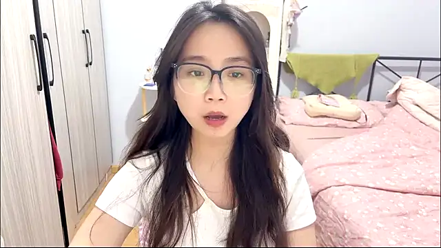 Hmm 0303 online show from March 11, 2026, 3:17 pm