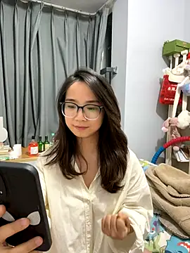 Hmm 0303 online show from November 30, 2025, 2:40 pm