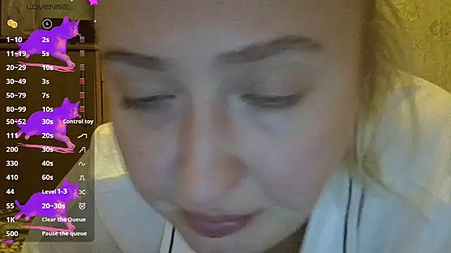 WildLady30 online show from January 10, 2026, 2:34 pm