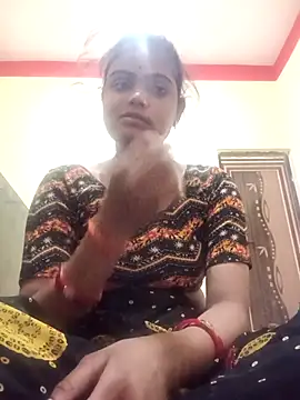 Riya lovely0143 online show from December 4, 2025, 12:20 am