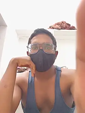 Thick-Tease online show from November 19, 2025, 7:47 pm