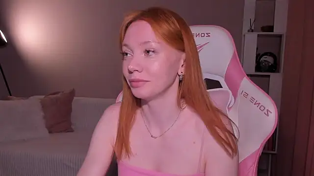 Elisahsthetics online show from April 23, 2026, 12:28 am