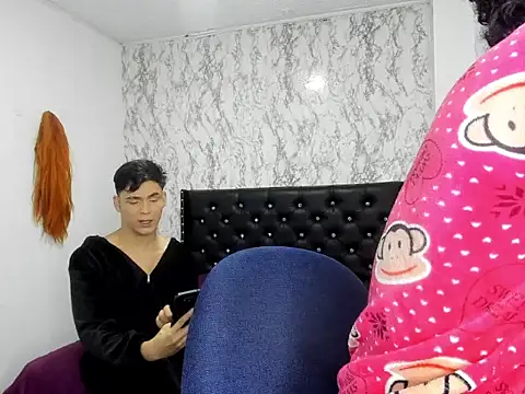 Lovers Spicy online show from November 15, 2025, 1:04 pm