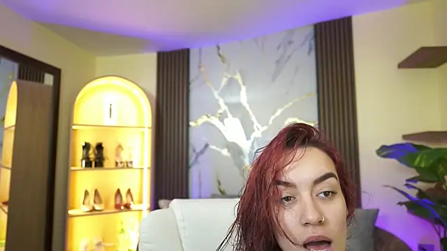 TessaaFox online show from February 13, 2026, 11:43 am