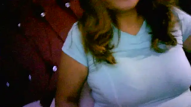 Zulreyna online show from April 24, 2026, 3:19 am