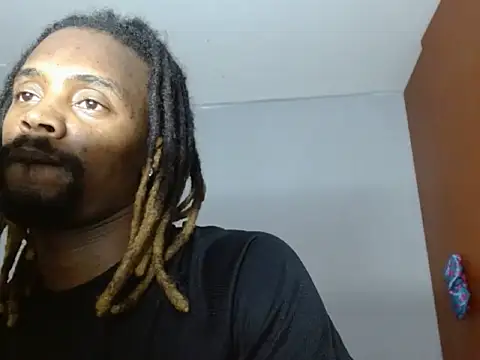 Snapshot of Dangerhook chatting on November 19, 2025, 7:41 am Dangerhook online show from November 19, 2025, 7:41 am