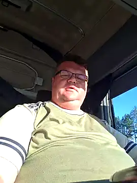 Snapshot of Grase44 chatting on July 12, 2026, 5:41 am Grase44 online show from July 12, 2026, 5:41 am
