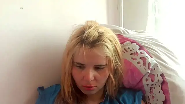 HornyElena online show from March 19, 2026, 1:55 pm