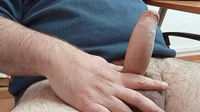 jss272 online show from December 1, 2025, 1:45 pm