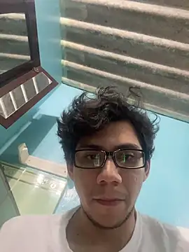 Susana sissy online show from January 11, 2026, 11:11 pm