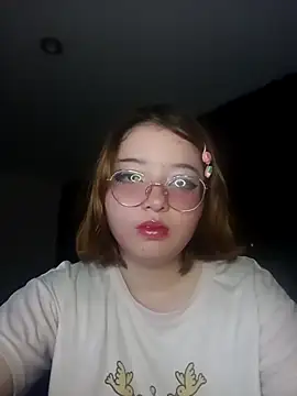 Snapshot of Michi_sauria1 chatting on November 11, 2025, 8:31 am Michi sauria1 online show from November 11, 2025, 8:31 am