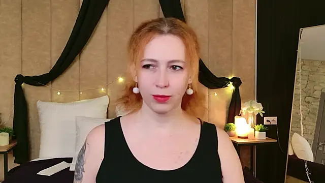 Evie Berret online show from December 18, 2025, 10:52 am