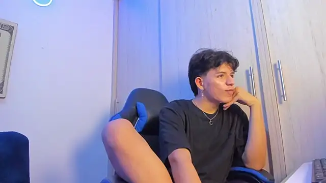 fredd cs online show from November 8, 2025, 11:30 pm