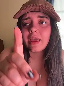 candicewest  online show from February 7, 2026, 3:20 pm