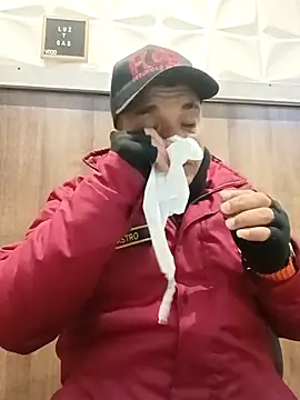 Loquillopajero online show from March 21, 2026, 5:41 am