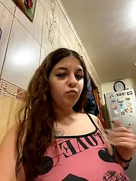 CurvyRush online show from November 13, 2025, 10:57 pm